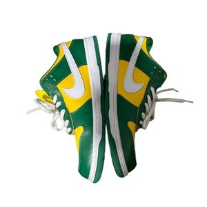 Nike Dunk Brazil Sneakers